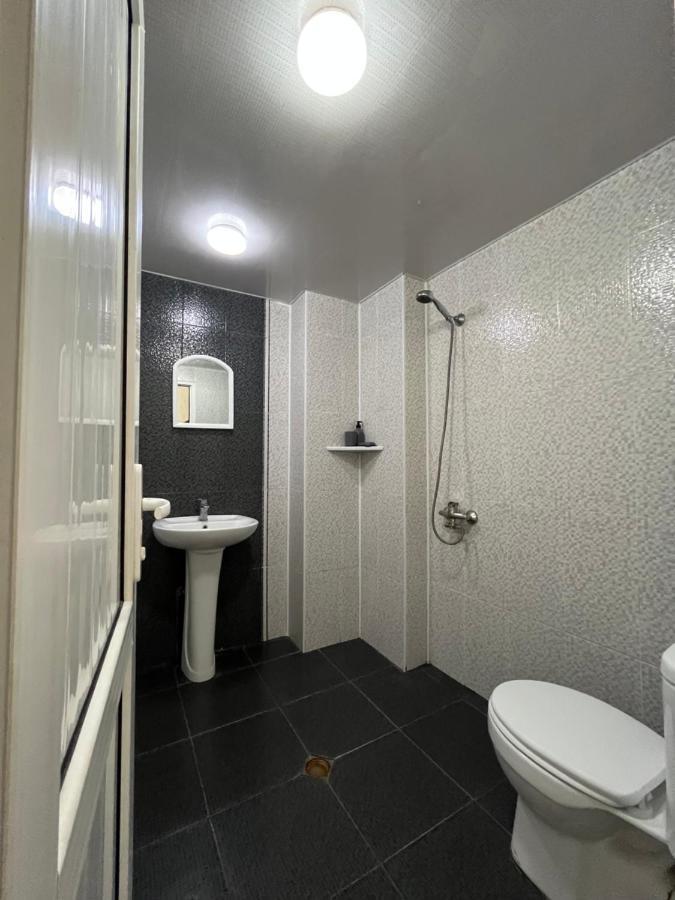 House On Ganja Street Hotel Kutaisi Exterior photo