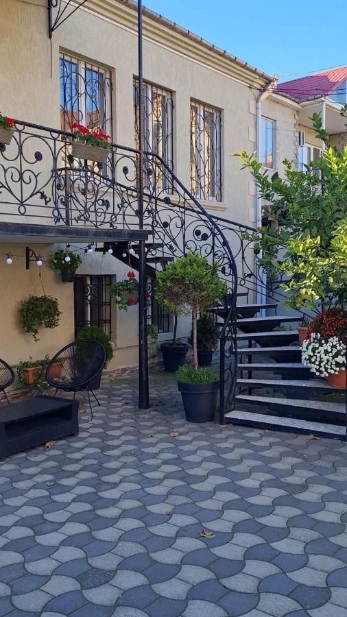 House On Ganja Street Hotel Kutaisi Exterior photo